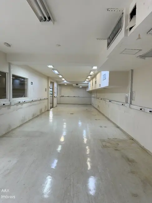 Foto 2 de Sala Comercial com 1 quarto para alugar, 400m2 em Santo Amaro, São Paulo - SP