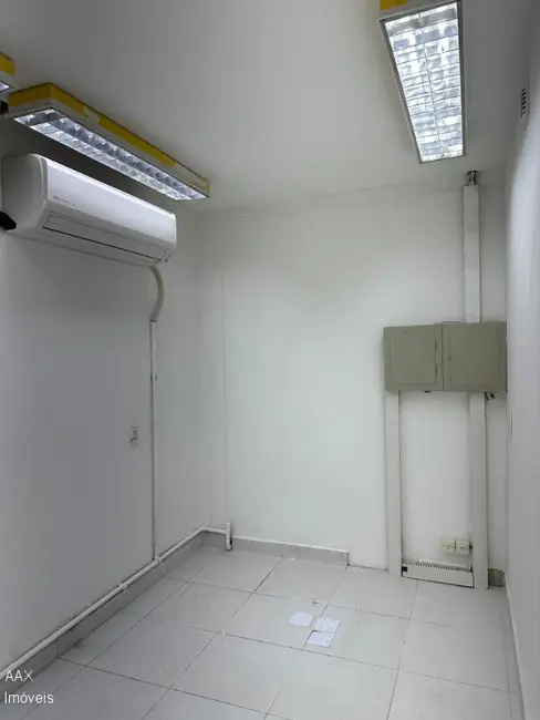 Foto 9 de Sala Comercial para alugar, 223m2 em Jardim Paulista, São Paulo - SP