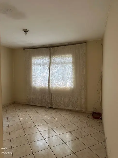 Foto 2 de Casa com 2 quartos à venda, 165m2 em Guarapiranga, São Paulo - SP