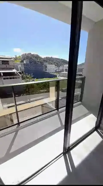 Foto 9 de Sobrado com 3 quartos à venda, 162m2 em São Francisco de Assis, Camboriu - SC