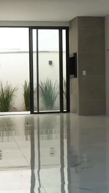 Foto 6 de Sobrado com 3 quartos à venda, 162m2 em São Francisco de Assis, Camboriu - SC