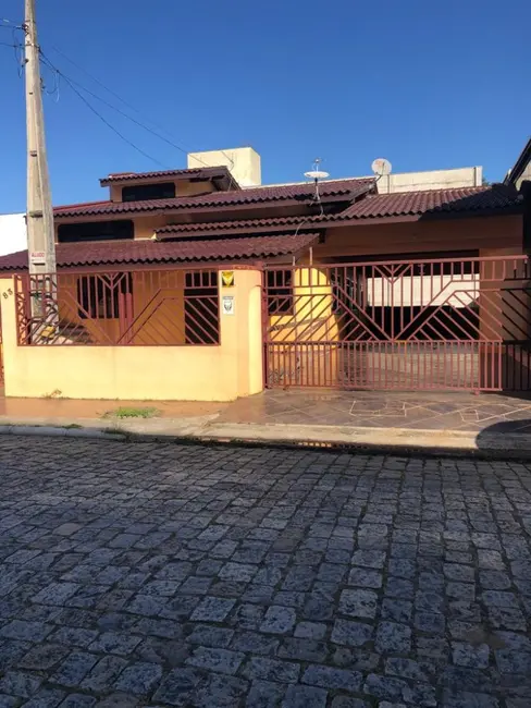 Foto 1 de Casa com 3 quartos à venda, 336m2 em Nova Esperança, Balneario Camboriu - SC