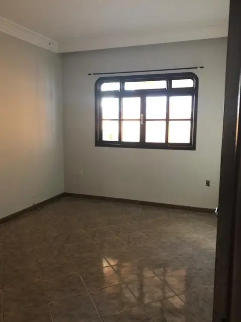 Casa com 3 quartos à venda, 336m2 em Nova Esperança, Balneario Camboriu - SC - imagem 6 Foto 6 de Casa com 3 quartos à venda, 336m2 em Nova Esperança, Balneario Camboriu - SC