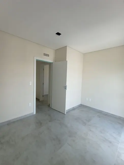 Foto 9 de Sobrado com 2 quartos à venda, 68m2 em Santa Regina, Camboriu - SC