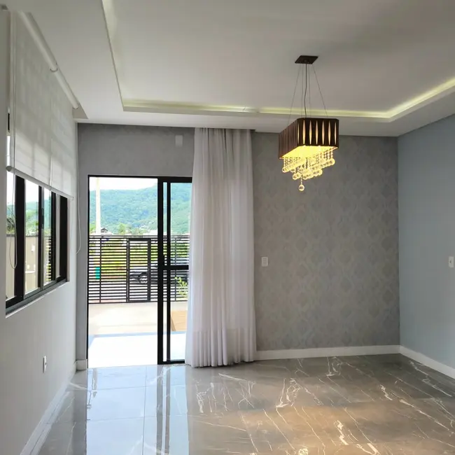 Foto 8 de Sobrado com 3 quartos à venda, 185m2 em Rio Pequeno, Camboriu - SC