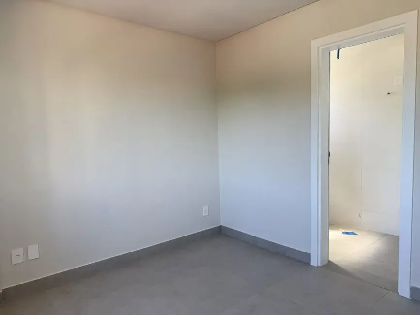 Apartamento com 2 quartos à venda, 64m2 em Balneario Picarras - SC - imagem 3 Foto 3 de Apartamento com 2 quartos à venda, 64m2 em Balneario Picarras - SC
