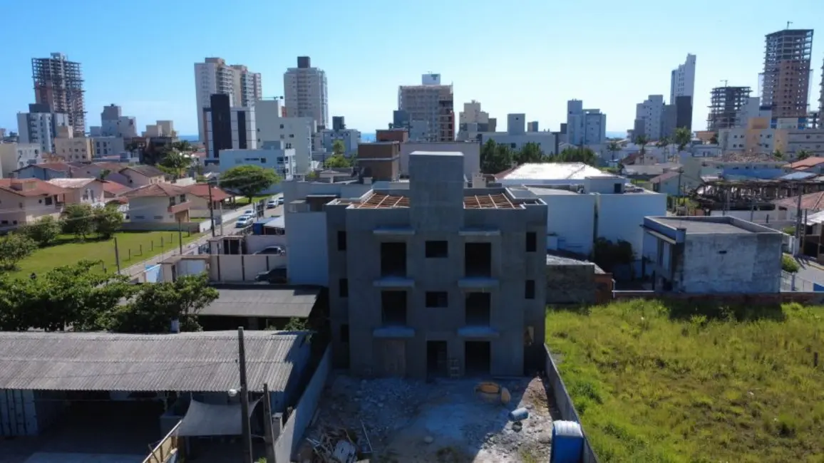 Foto 1 de Apartamento com 2 quartos à venda, 59m2 em Balneario Picarras - SC