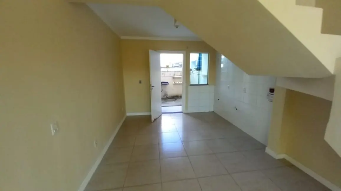 Foto 7 de Sobrado com 2 quartos à venda, 81m2 em Santa Regina, Camboriu - SC