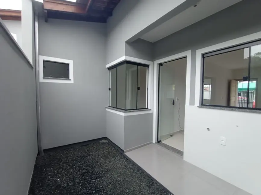 Casa com 2 quartos para alugar, 100m2 em Barra Velha - SC - imagem 8 Foto 8 de Casa com 2 quartos para alugar, 100m2 em Barra Velha - SC
