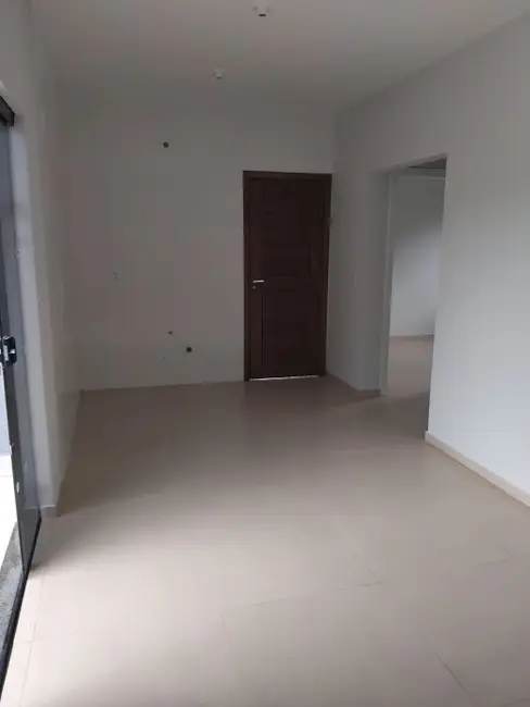 Casa com 2 quartos à venda, 100m2 em Barra Velha - SC - imagem 8 Foto 8 de Casa com 2 quartos à venda, 100m2 em Barra Velha - SC