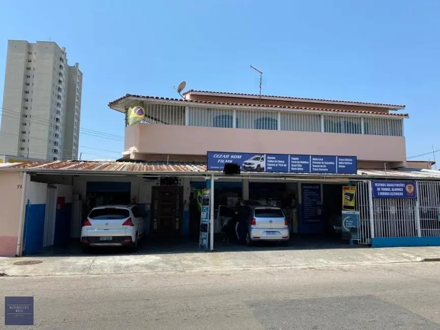 Foto 1 de Sobrado com 5 quartos à venda, 240m2 em Sao Jose Dos Campos - SP
