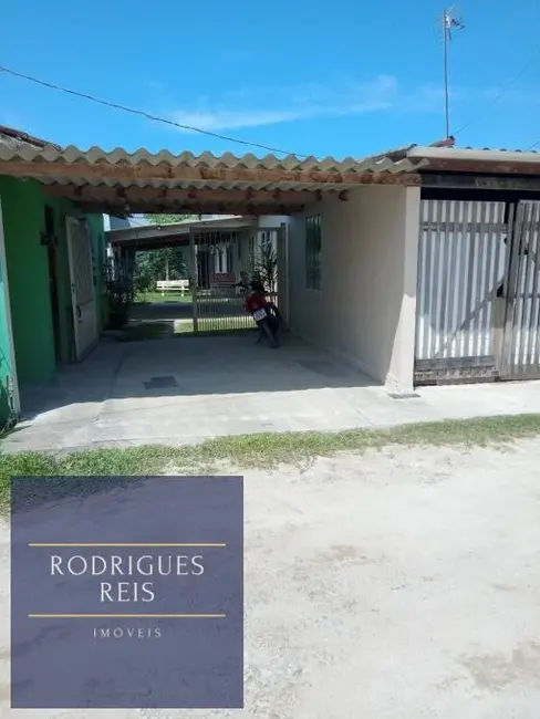 Foto 2 de Casa com 4 quartos à venda, 330m2 em Balneário dos Golfinhos, Caraguatatuba - SP