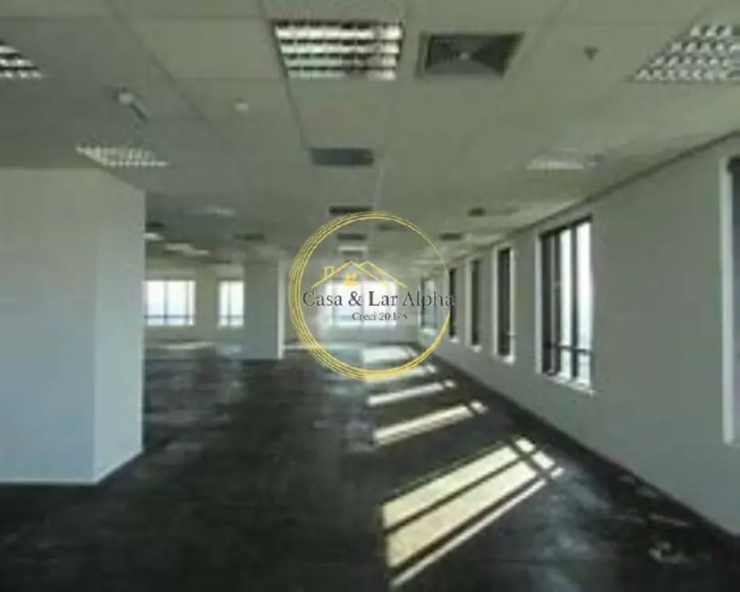 Foto 2 de Sala Comercial à venda, 260m2 em Alphaville Industrial, Barueri - SP