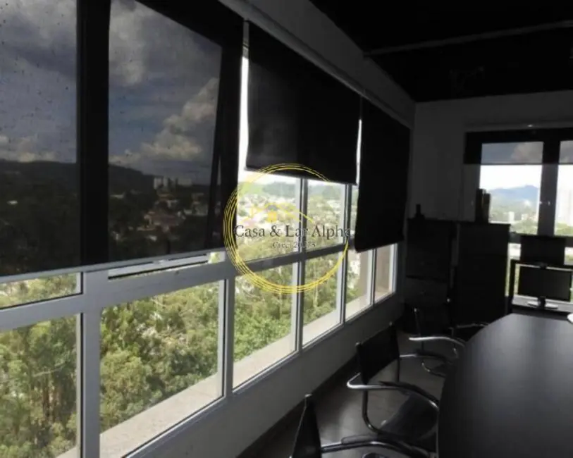 Sala Comercial para alugar, 80m2 em Green Valley Alphaville, Barueri - SP - imagem 4 Foto 4 de Sala Comercial para alugar, 80m2 em Green Valley Alphaville, Barueri - SP