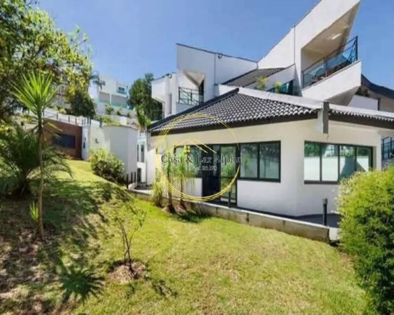 Casa com 4 quartos à venda e para alugar, 800m2 em Alphaville, Santana De Parnaiba - SP - imagem 3 Foto 3 de Casa com 4 quartos à venda e para alugar, 800m2 em Alphaville, Santana De Parnaiba - SP