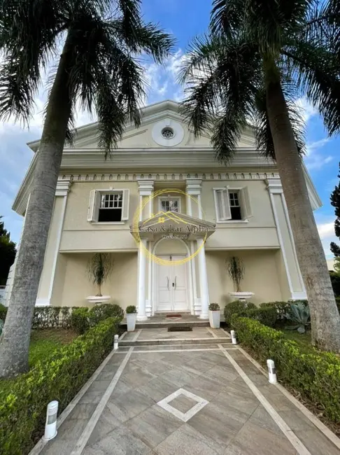 Foto 1 de Casa com 5 quartos à venda e para alugar, 750m2 em Barueri - SP
