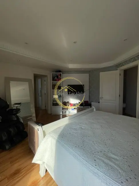 Foto 8 de Casa com 5 quartos à venda e para alugar, 750m2 em Barueri - SP