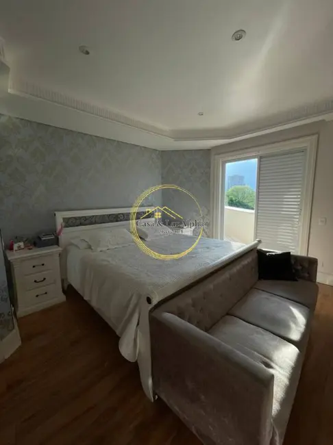 Foto 9 de Casa com 5 quartos à venda e para alugar, 750m2 em Barueri - SP