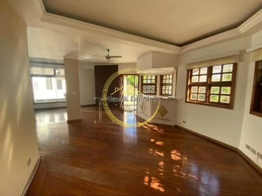 Casa com 4 quartos à venda, 520m2 em Alphaville, Santana De Parnaiba - SP - imagem 2 Foto 2 de Casa com 4 quartos à venda, 520m2 em Alphaville, Santana De Parnaiba - SP