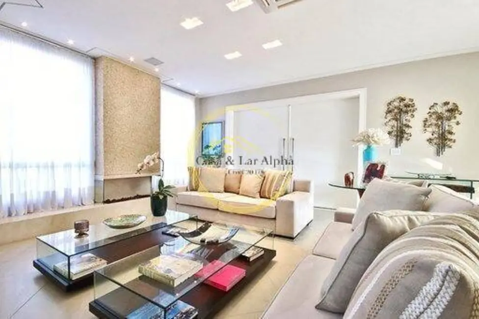 Casa com 5 quartos à venda, 977m2 em Alphaville, Santana De Parnaiba - SP - imagem 1 Foto 1 de Casa com 5 quartos à venda, 977m2 em Alphaville, Santana De Parnaiba - SP