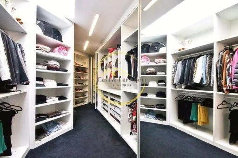 Casa com 5 quartos à venda, 977m2 em Alphaville, Santana De Parnaiba - SP - imagem 4 Foto 4 de Casa com 5 quartos à venda, 977m2 em Alphaville, Santana De Parnaiba - SP