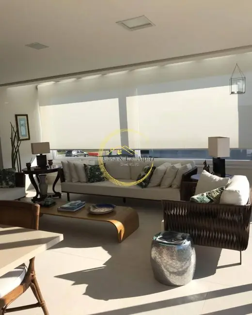 Casa com 5 quartos à venda, 450m2 em Alphaville, Santana De Parnaiba - SP - imagem 8 Foto 8 de Casa com 5 quartos à venda, 450m2 em Alphaville, Santana De Parnaiba - SP