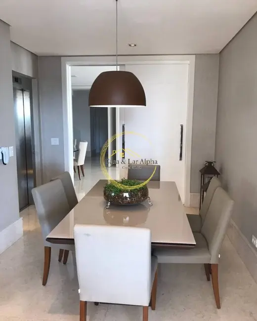 Casa com 5 quartos à venda, 450m2 em Alphaville, Santana De Parnaiba - SP - imagem 9 Foto 9 de Casa com 5 quartos à venda, 450m2 em Alphaville, Santana De Parnaiba - SP