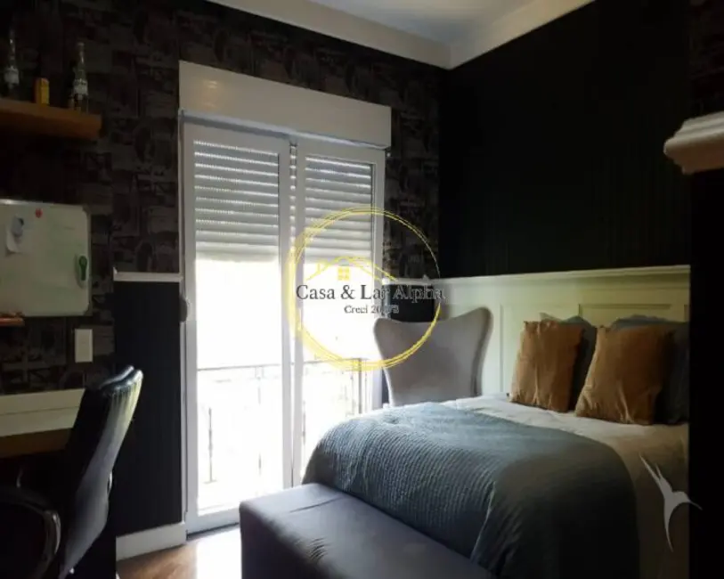 Foto 3 de Casa com 4 quartos à venda, 450m2 em Barueri - SP