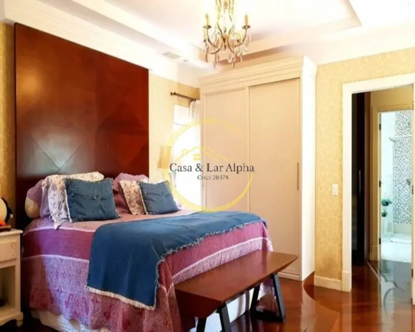 Foto 4 de Casa com 4 quartos à venda, 450m2 em Barueri - SP