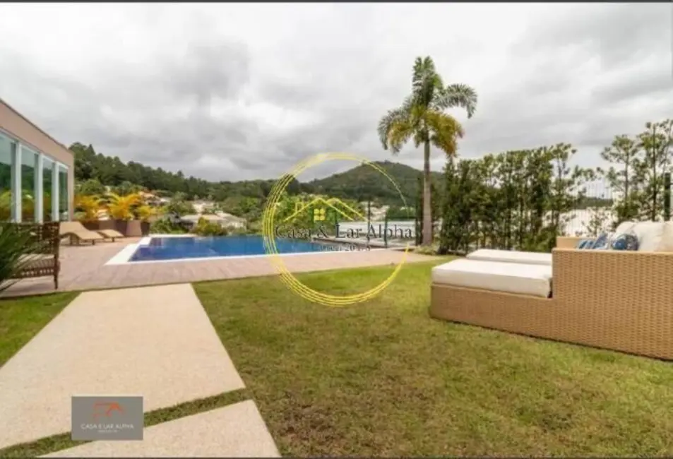 Casa com 5 quartos à venda, 740m2 em Alphaville, Santana De Parnaiba - SP - imagem 3 Foto 3 de Casa com 5 quartos à venda, 740m2 em Alphaville, Santana De Parnaiba - SP