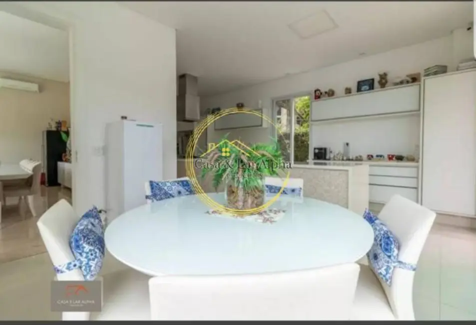 Casa com 5 quartos à venda, 740m2 em Alphaville, Santana De Parnaiba - SP - imagem 7 Foto 7 de Casa com 5 quartos à venda, 740m2 em Alphaville, Santana De Parnaiba - SP