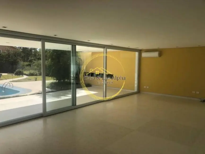 Casa com 5 quartos à venda, 862m2 em Alphaville, Santana De Parnaiba - SP - imagem 3 Foto 3 de Casa com 5 quartos à venda, 862m2 em Alphaville, Santana De Parnaiba - SP