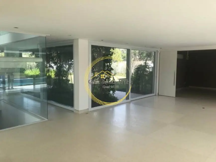 Casa com 5 quartos à venda, 862m2 em Alphaville, Santana De Parnaiba - SP - imagem 2 Foto 2 de Casa com 5 quartos à venda, 862m2 em Alphaville, Santana De Parnaiba - SP