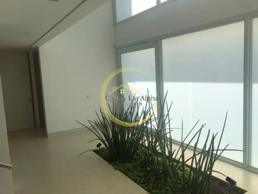 Casa com 5 quartos à venda, 862m2 em Alphaville, Santana De Parnaiba - SP - imagem 9 Foto 9 de Casa com 5 quartos à venda, 862m2 em Alphaville, Santana De Parnaiba - SP
