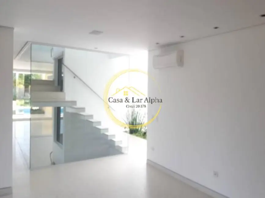 Casa com 5 quartos à venda, 862m2 em Alphaville, Santana De Parnaiba - SP - imagem 8 Foto 8 de Casa com 5 quartos à venda, 862m2 em Alphaville, Santana De Parnaiba - SP
