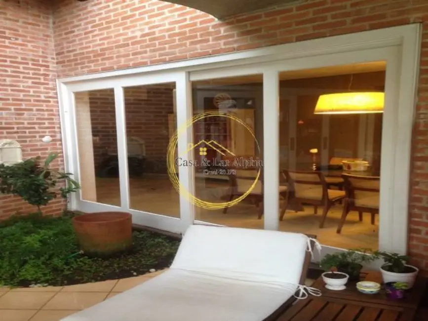 Casa com 4 quartos à venda, 477m2 em Alphaville, Santana De Parnaiba - SP - imagem 3 Foto 3 de Casa com 4 quartos à venda, 477m2 em Alphaville, Santana De Parnaiba - SP