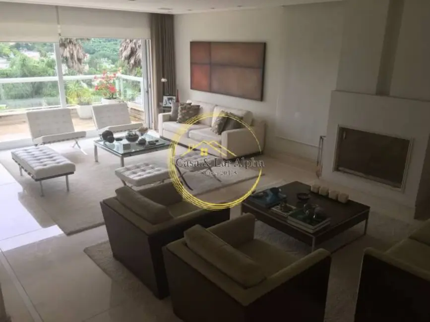 Casa com 5 quartos à venda, 1054m2 em Alphaville, Santana De Parnaiba - SP - imagem 9 Foto 9 de Casa com 5 quartos à venda, 1054m2 em Alphaville, Santana De Parnaiba - SP