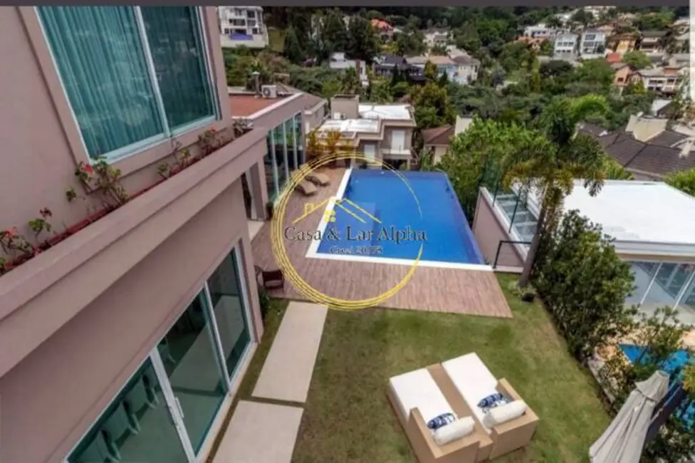 Casa com 5 quartos à venda, 740m2 em Alphaville, Santana De Parnaiba - SP - imagem 3 Foto 3 de Casa com 5 quartos à venda, 740m2 em Alphaville, Santana De Parnaiba - SP