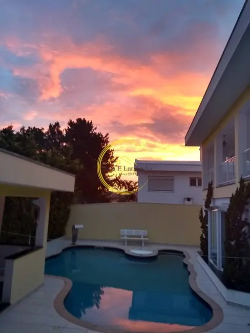 Casa com 5 quartos à venda, 520m2 em Alphaville, Santana De Parnaiba - SP - imagem 9 Foto 9 de Casa com 5 quartos à venda, 520m2 em Alphaville, Santana De Parnaiba - SP