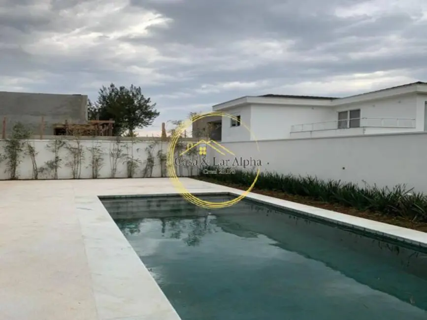 Casa com 4 quartos à venda, 450m2 em Alphaville, Santana De Parnaiba - SP - imagem 1 Foto 1 de Casa com 4 quartos à venda, 450m2 em Alphaville, Santana De Parnaiba - SP