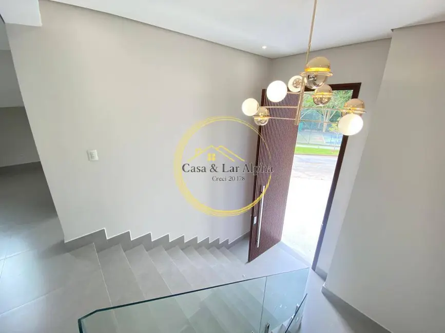 Casa com 4 quartos à venda e para alugar, 440m2 em Alphaville, Santana De Parnaiba - SP - imagem 4 Foto 4 de Casa com 4 quartos à venda e para alugar, 440m2 em Alphaville, Santana De Parnaiba - SP