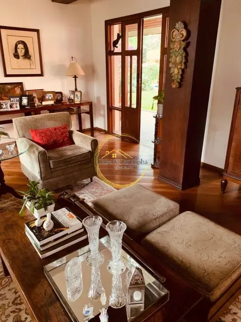 Casa com 4 quartos à venda, 620m2 em Alphaville, Santana De Parnaiba - SP - imagem 3 Foto 3 de Casa com 4 quartos à venda, 620m2 em Alphaville, Santana De Parnaiba - SP