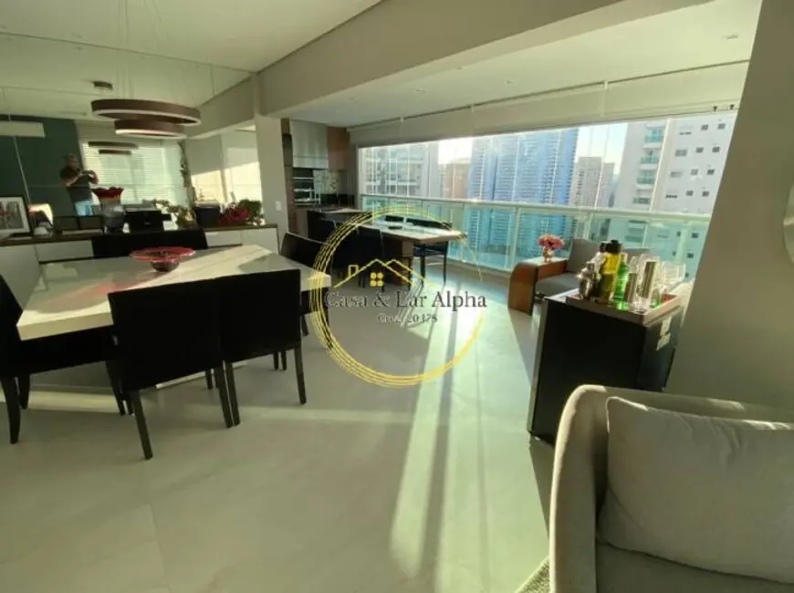 Foto 6 de Apartamento com 3 quartos à venda, 200m2 em Barueri - SP