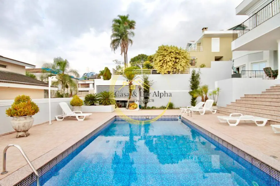 Casa com 6 quartos à venda e para alugar, 780m2 em Alphaville, Santana De Parnaiba - SP - imagem 6 Foto 6 de Casa com 6 quartos à venda e para alugar, 780m2 em Alphaville, Santana De Parnaiba - SP