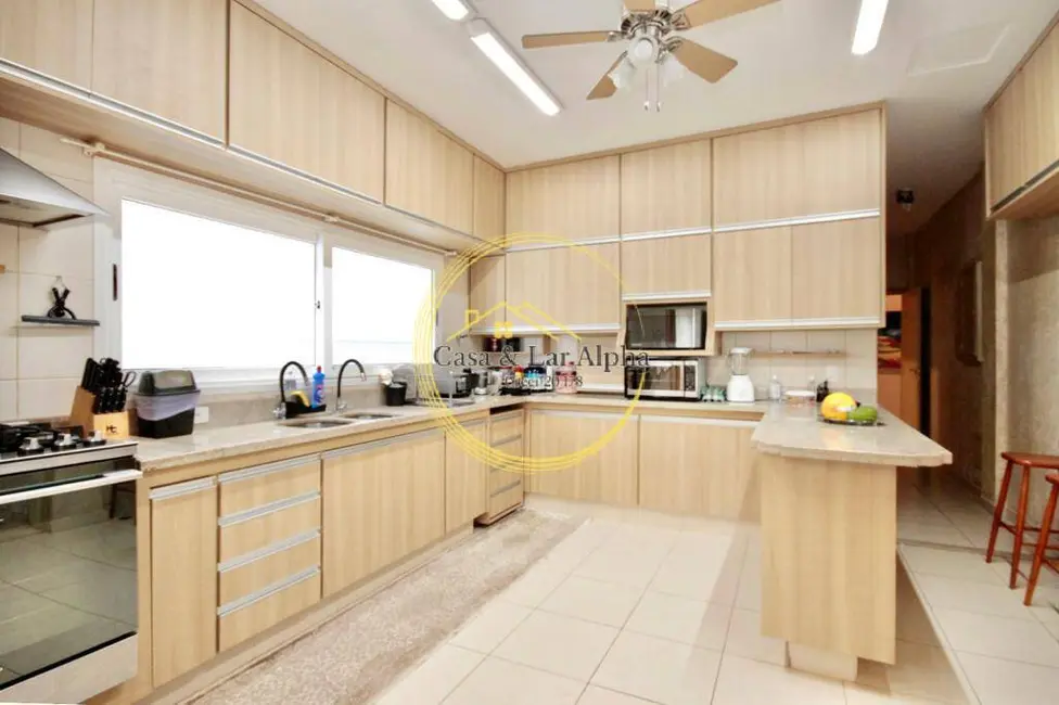 Casa com 6 quartos à venda e para alugar, 780m2 em Alphaville, Santana De Parnaiba - SP - imagem 8 Foto 8 de Casa com 6 quartos à venda e para alugar, 780m2 em Alphaville, Santana De Parnaiba - SP