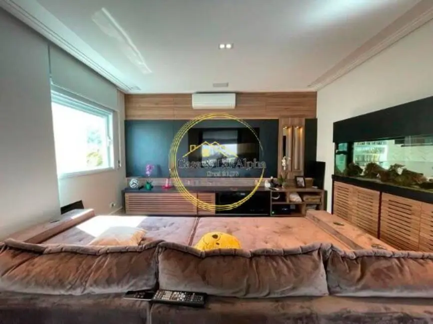 Casa com 4 quartos à venda, 570m2 em Alphaville, Santana De Parnaiba - SP - imagem 4 Foto 4 de Casa com 4 quartos à venda, 570m2 em Alphaville, Santana De Parnaiba - SP