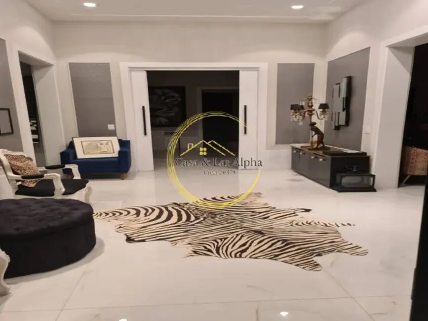 Casa com 7 quartos à venda, 1260m2 em Tamboré, Barueri - SP - imagem 5 Foto 5 de Casa com 7 quartos à venda, 1260m2 em Tamboré, Barueri - SP