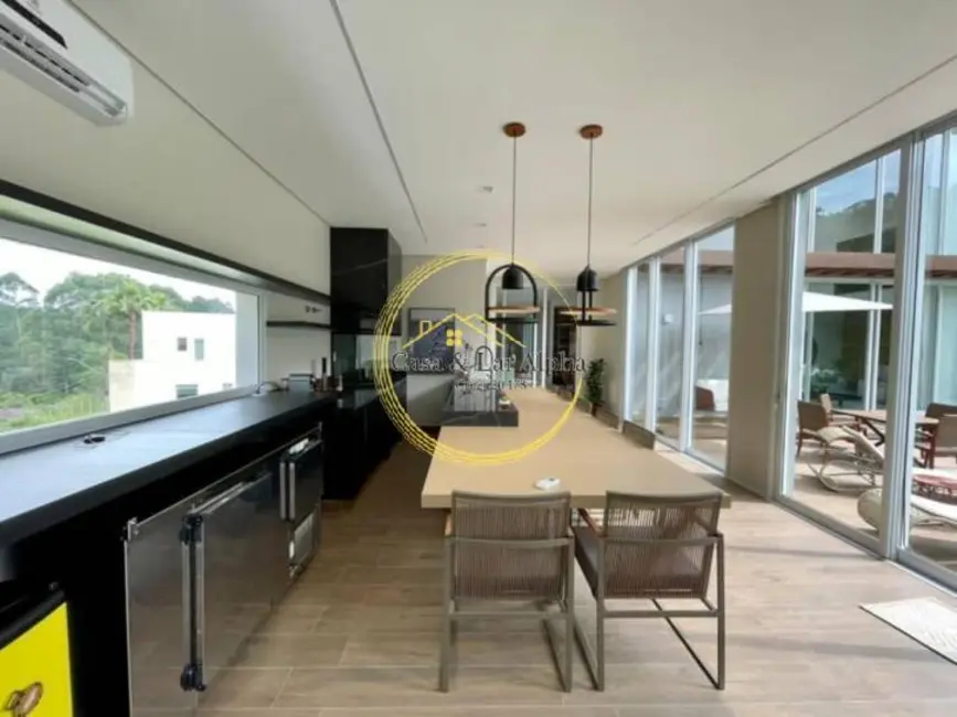 Foto 2 de Casa com 3 quartos para alugar, 474m2 em Alphaville, Santana De Parnaiba - SP