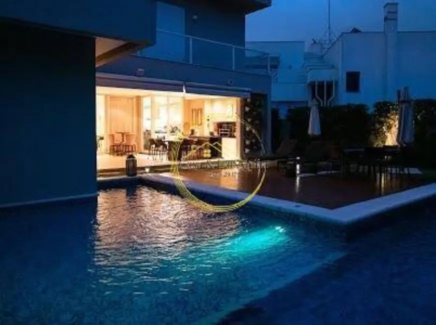 Foto 1 de Casa com 6 quartos à venda, 681m2 em Barueri - SP