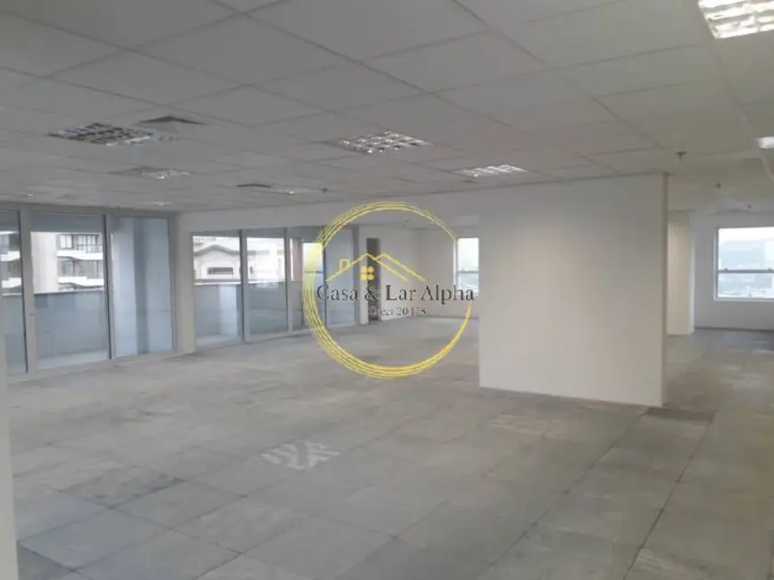 Foto 5 de Sala Comercial para alugar, 252m2 em Barueri - SP
